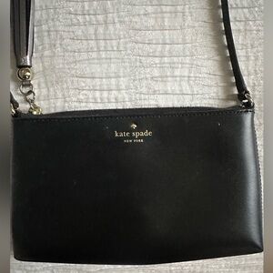 black crossbody bag
